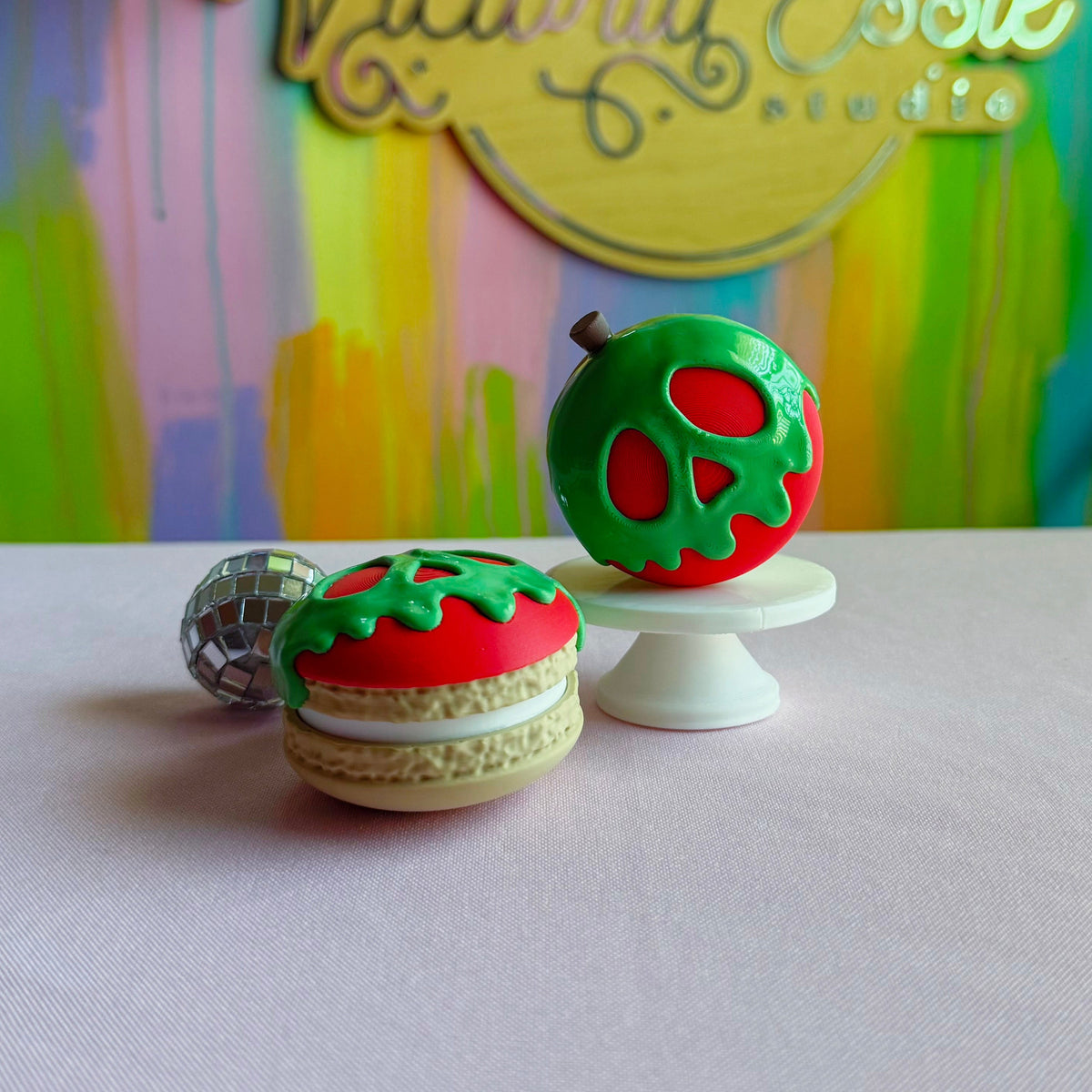 Poison Apple Macaron Clicker