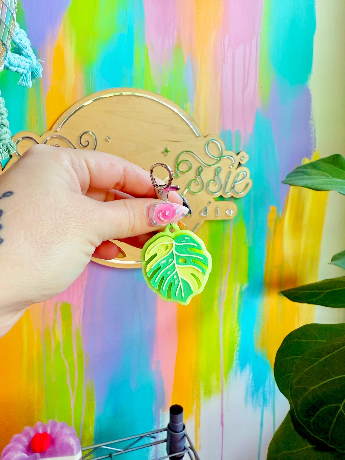 Monstera Clicker Keychain