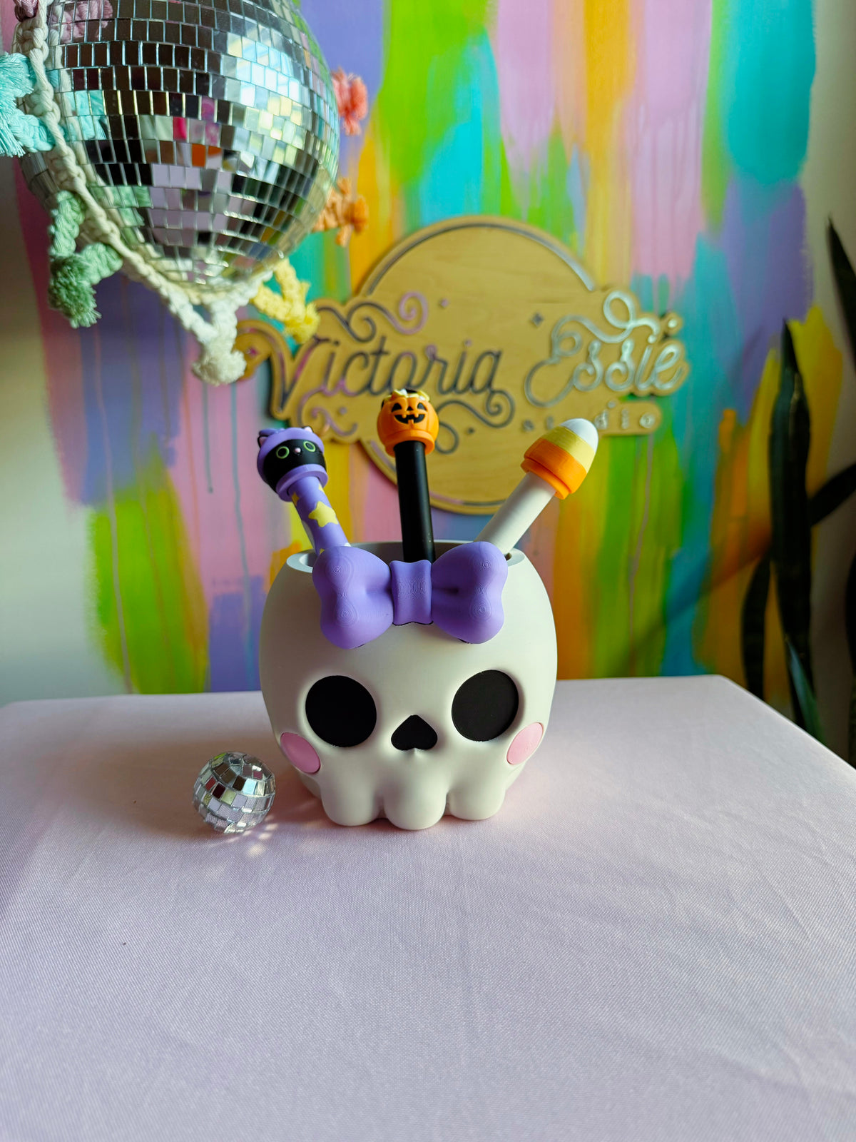 Skull Pen Holder