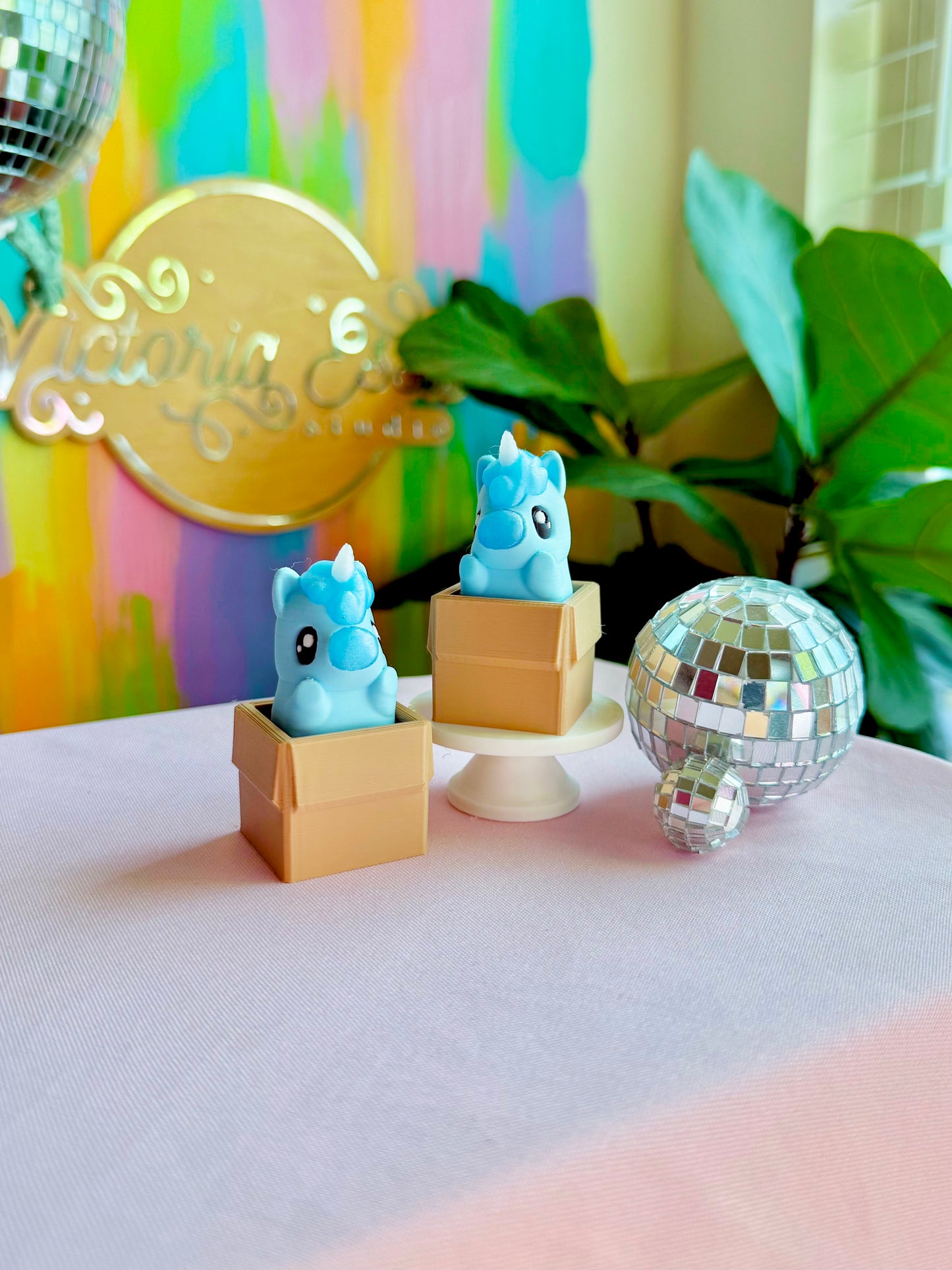 Unicorn in a Box Clicker