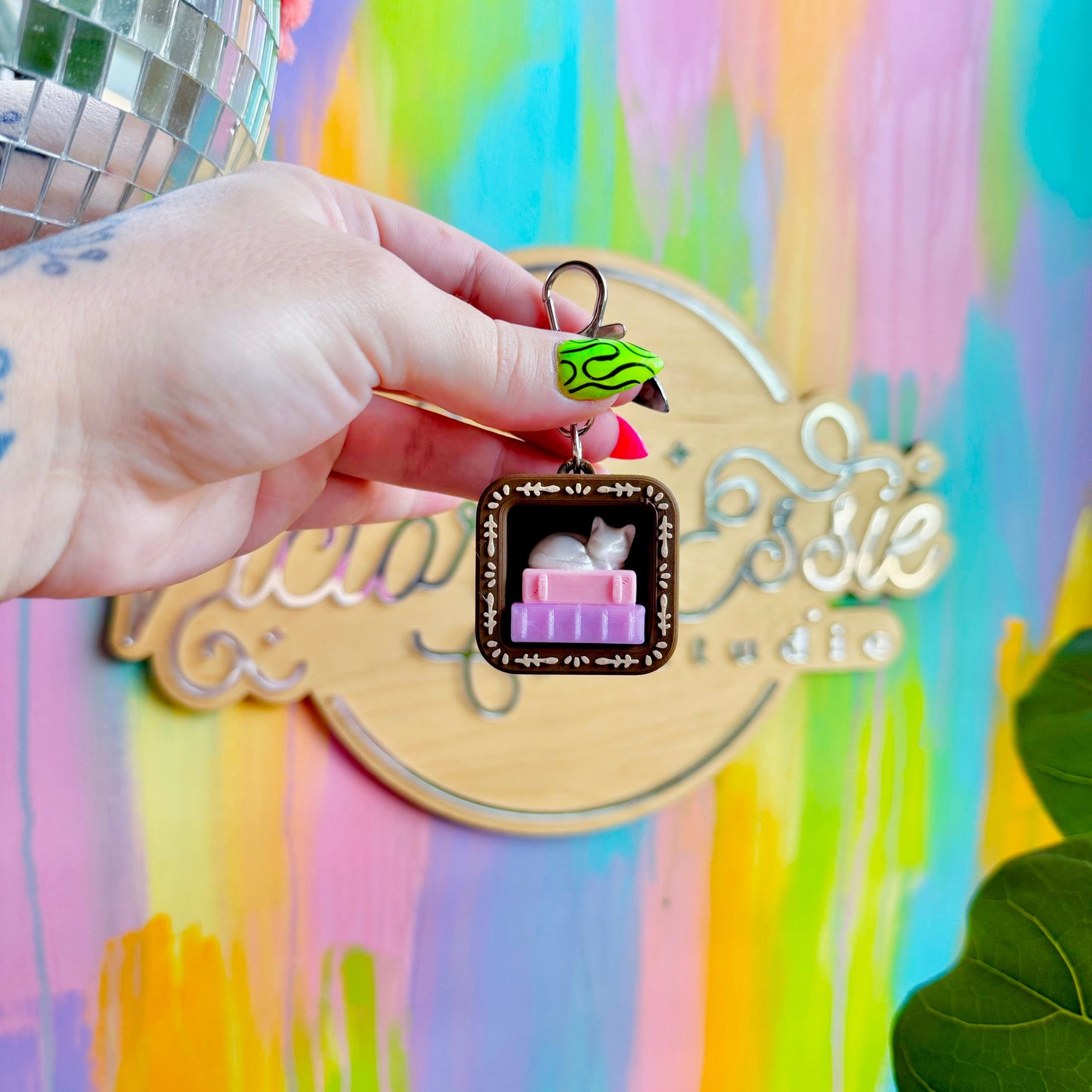 Cat Shelf Clicker Keychain