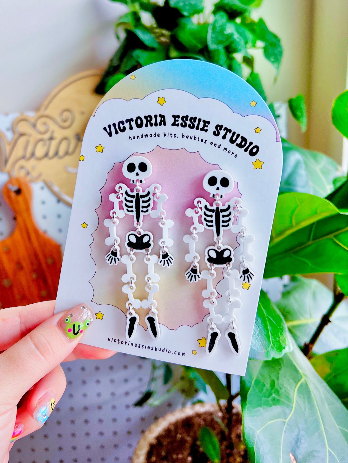 Spooky Scary Skeletons