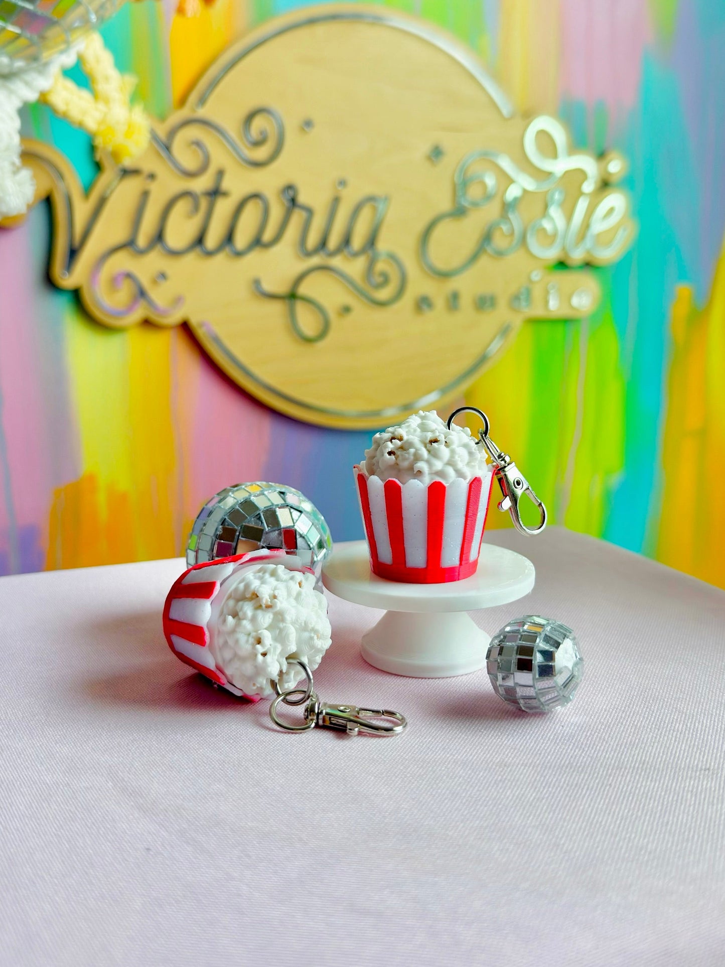 Popcorn Bucket Twisty Clicker Keychain