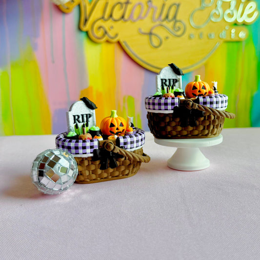 Halloween Picnic Basket Multi Clicker