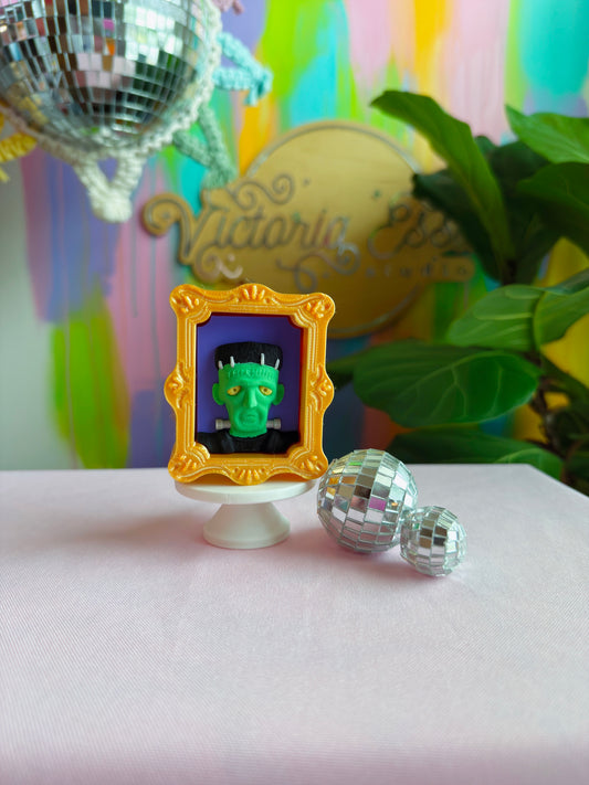 Frankenstein Picture Frame Clicker