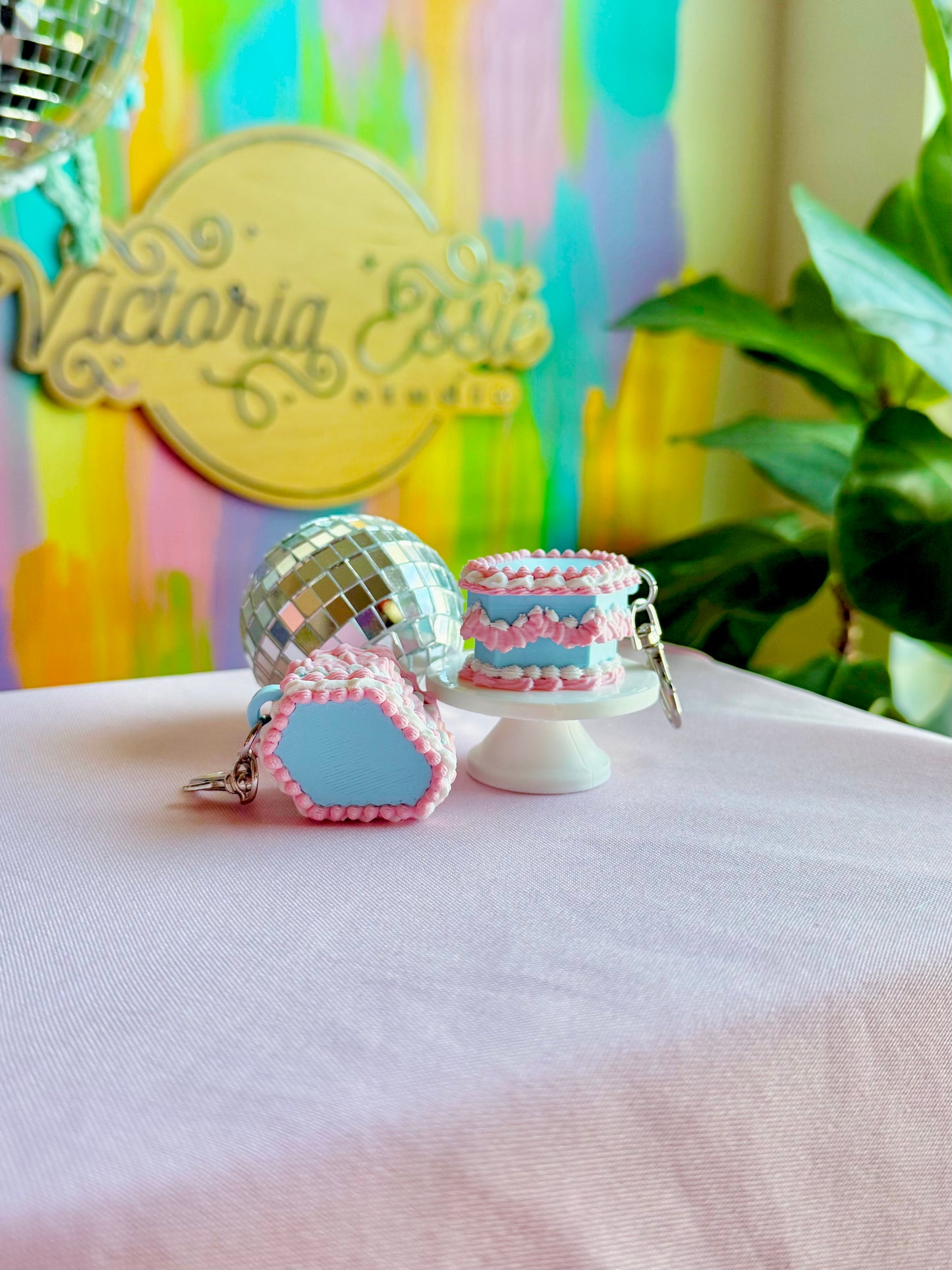 Dollhouse Coffin Cake Clicker Keychain