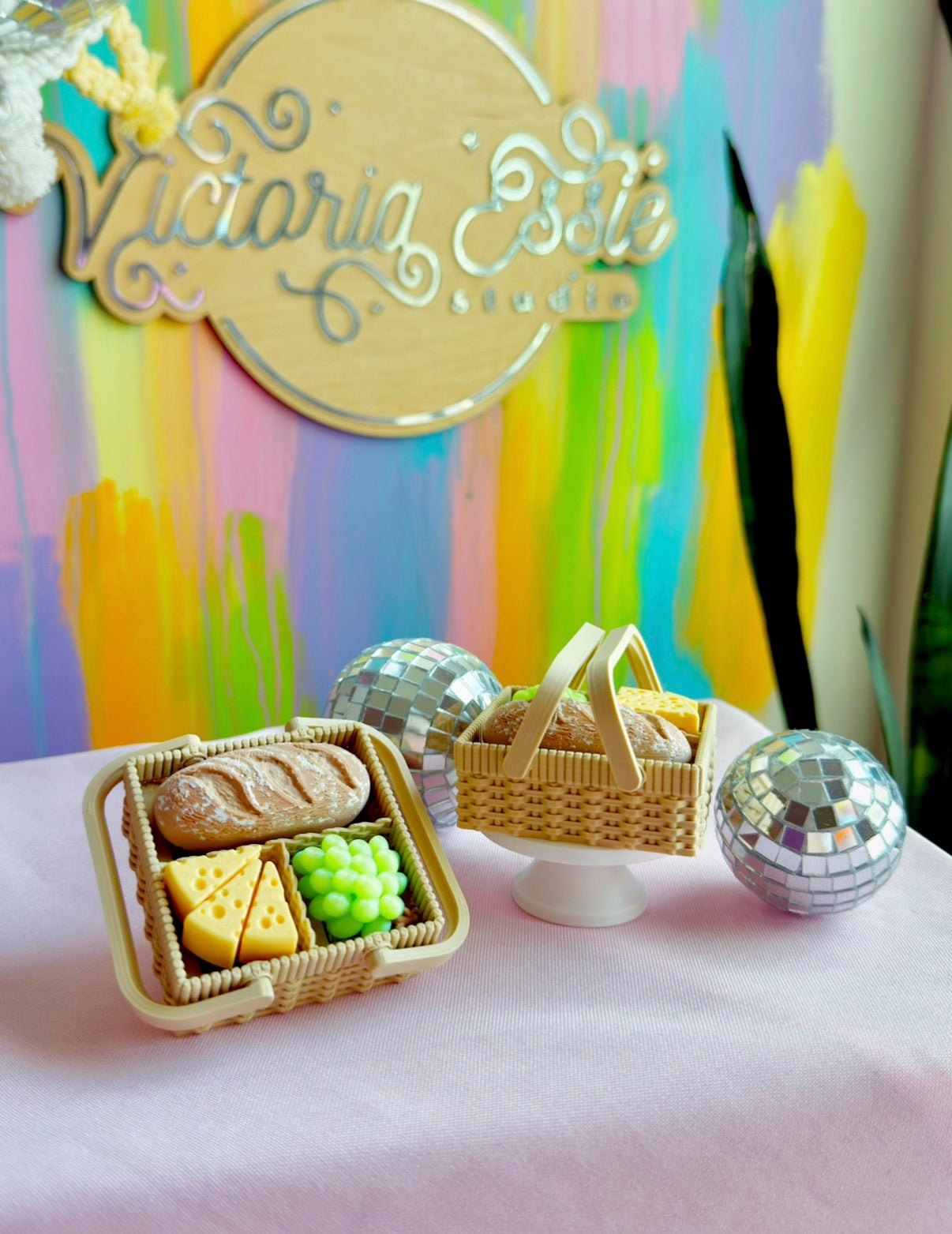 Picnic Basket 3-Clicker