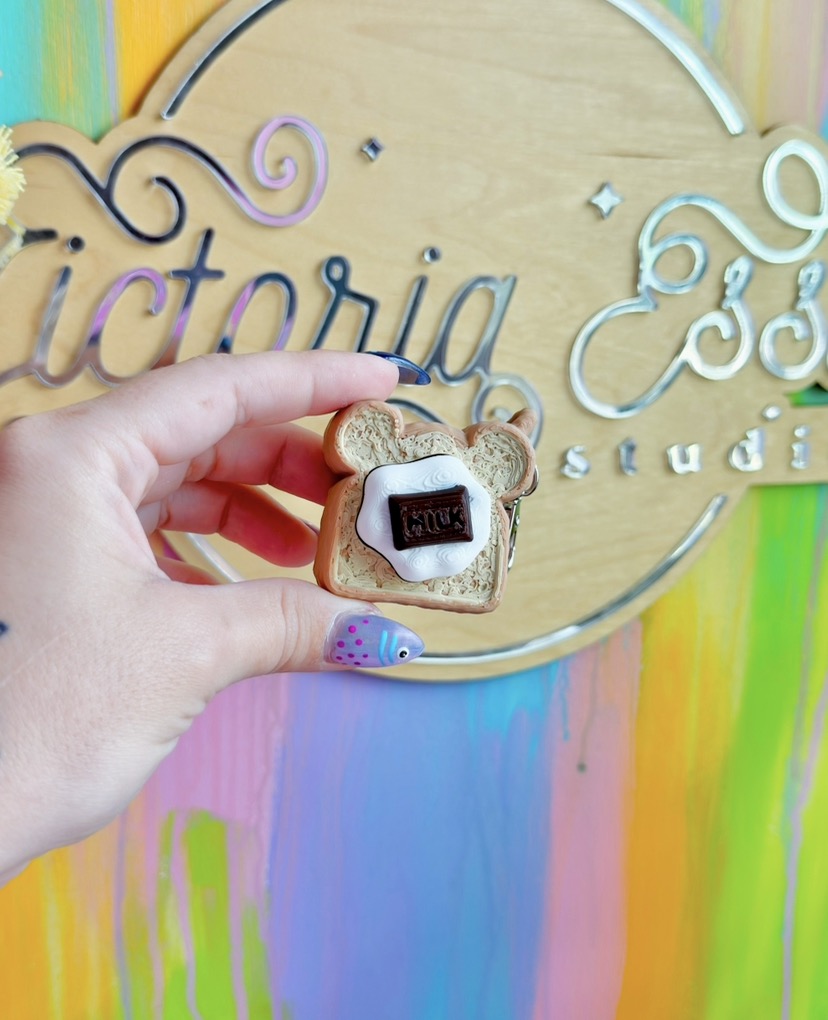 S’more Mouse Toast Clicker Keychain