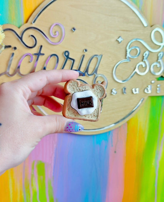 S’more Mouse Toast Clicker Keychain